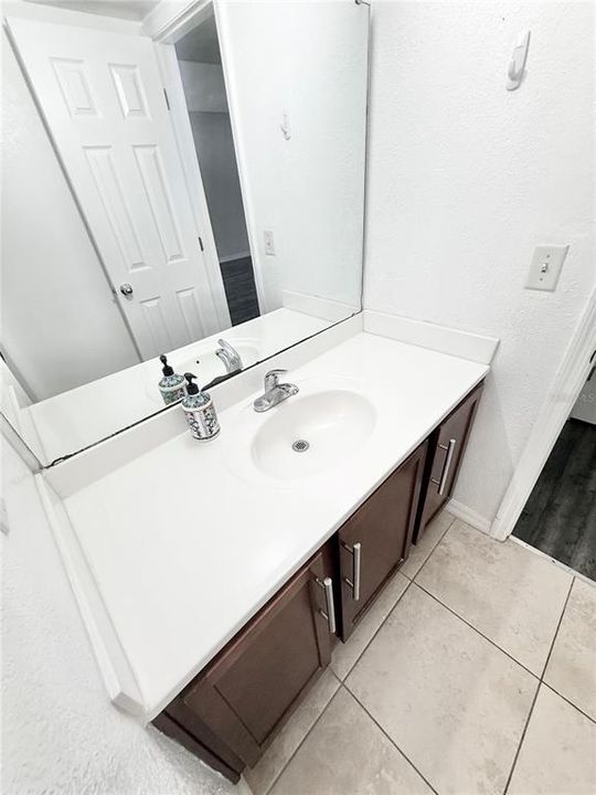 2nd bathroom