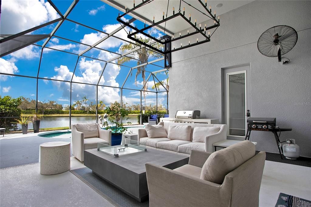 En Venta: $1,049,000 (4 camas, 3 baños, 4066 Pies cuadrados)