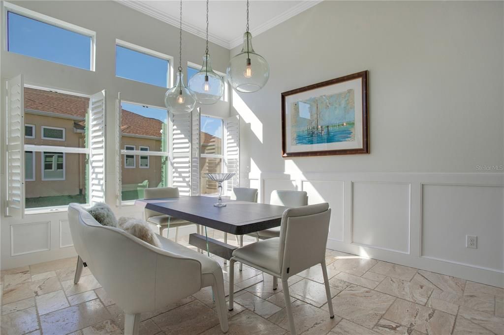 En Venta: $1,049,000 (4 camas, 3 baños, 4066 Pies cuadrados)