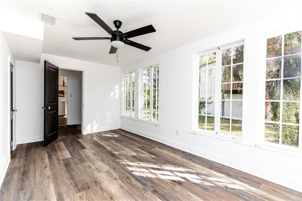 Bonus Room with Bath