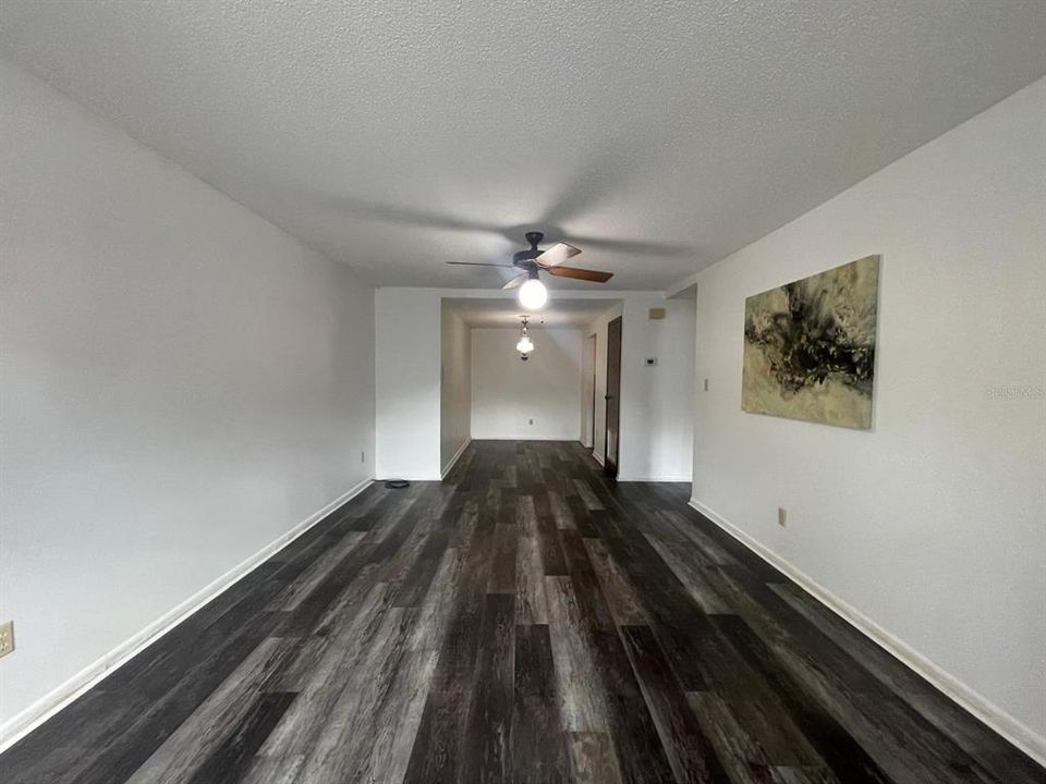 For Rent: $1,350 (1 beds, 1 baths, 799 Square Feet)