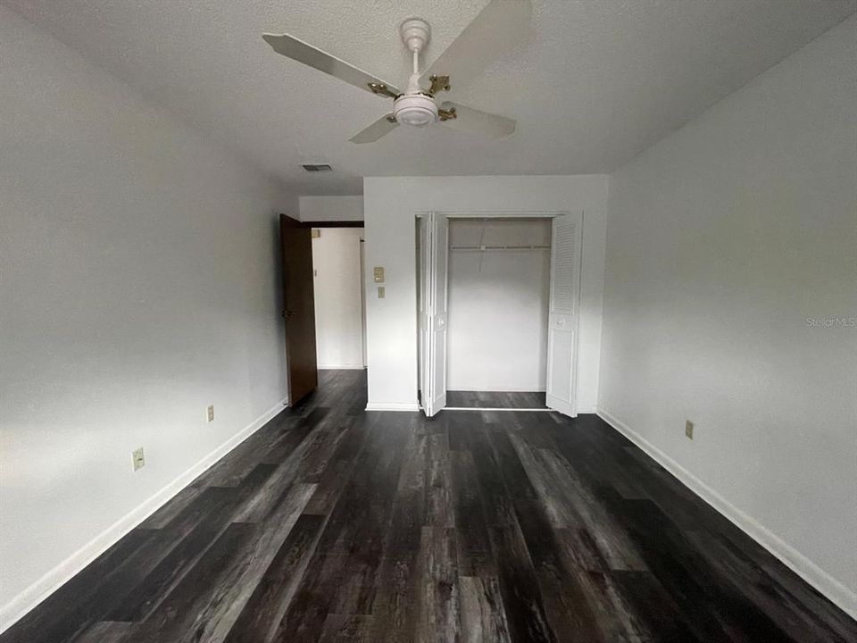 For Rent: $1,350 (1 beds, 1 baths, 799 Square Feet)