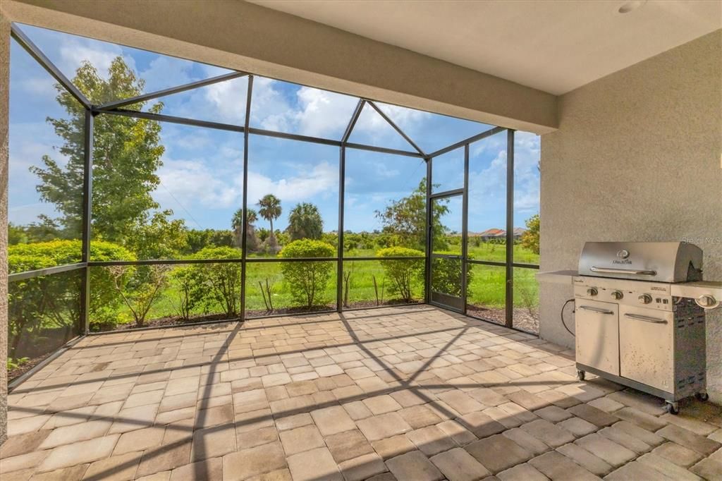 Screened Patio