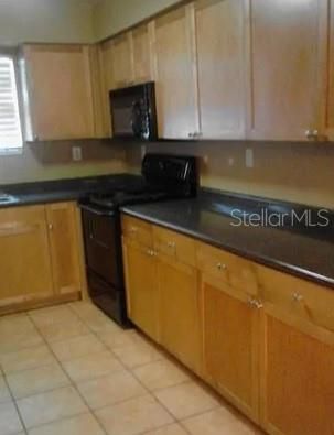 For Sale: $120,000 (3 beds, 2 baths, 1182 Square Feet)