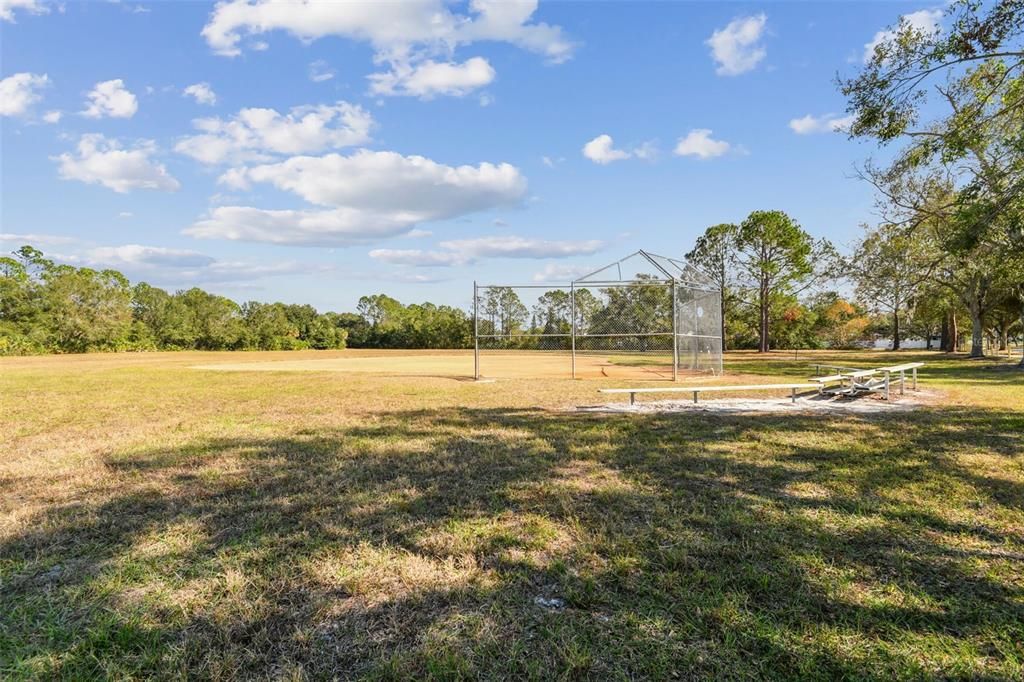 For Sale: $475,000 (3 beds, 2 baths, 1388 Square Feet)