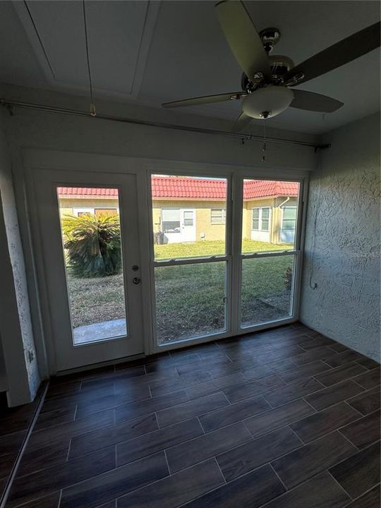 For Rent: $1,750 (2 beds, 2 baths, 945 Square Feet)