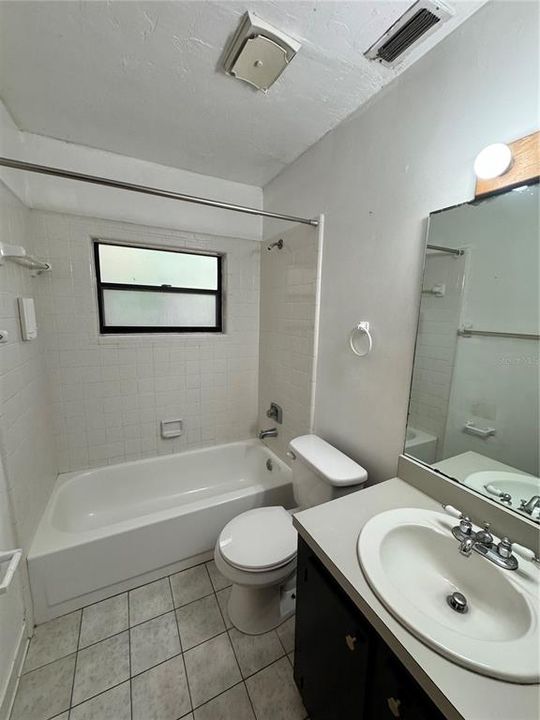 В аренду: $1,595 (2 спален, 2 ванн, 1192 Квадратных фут)