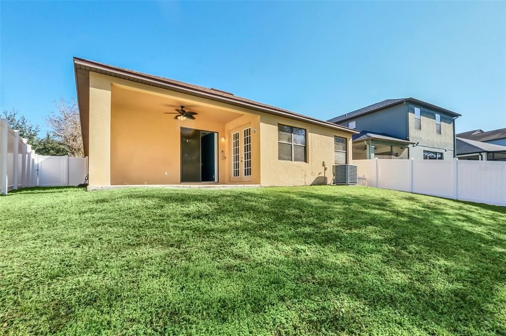 For Sale: $474,900 (4 beds, 2 baths, 1881 Square Feet)