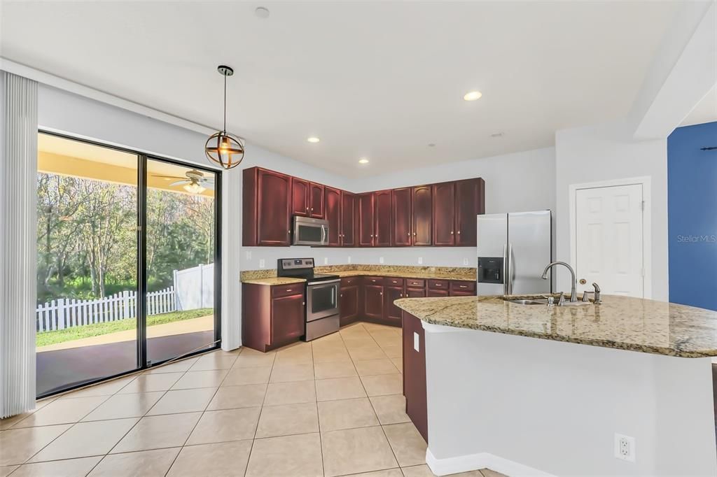 For Sale: $474,900 (4 beds, 2 baths, 1881 Square Feet)