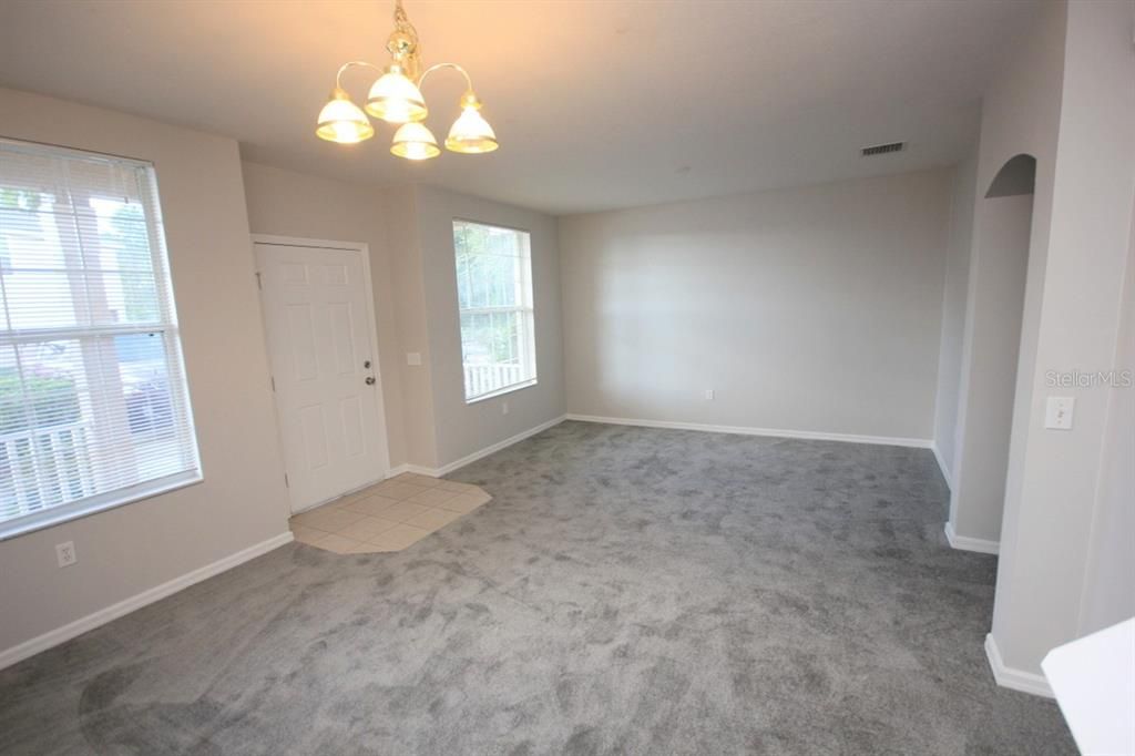 For Sale: $289,000 (3 beds, 2 baths, 1534 Square Feet)