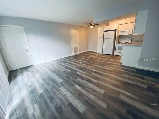 For Rent: $1,595 (2 beds, 1 baths, 800 Square Feet)