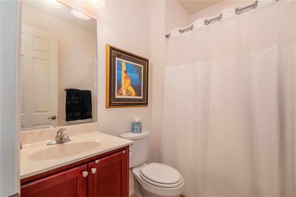 For Sale: $369,957 (2 beds, 2 baths, 1822 Square Feet)