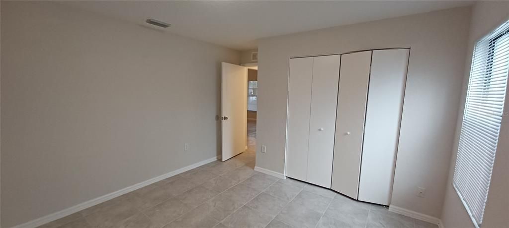 For Rent: $1,800 (3 beds, 2 baths, 1427 Square Feet)