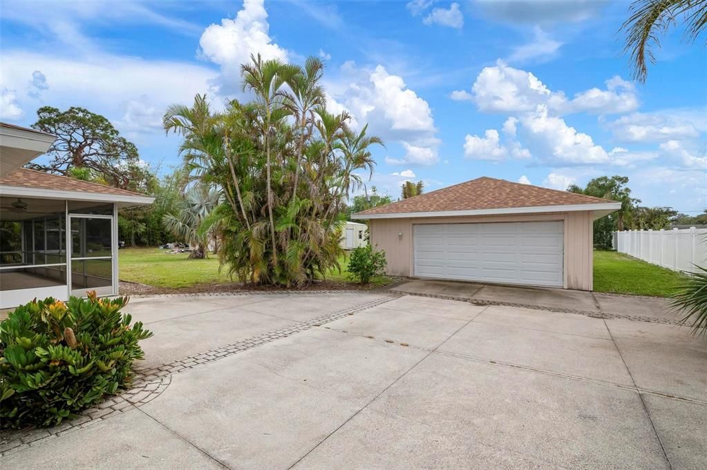 Two Car Detached Garage.