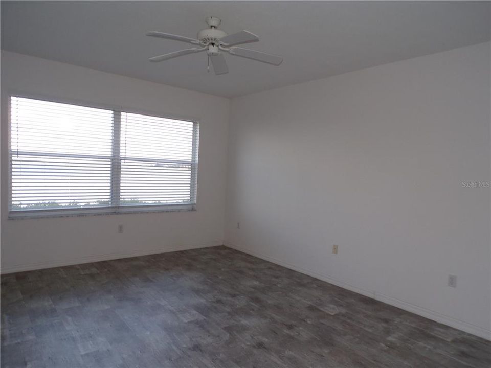 For Rent: $3,400 (3 beds, 2 baths, 2018 Square Feet)