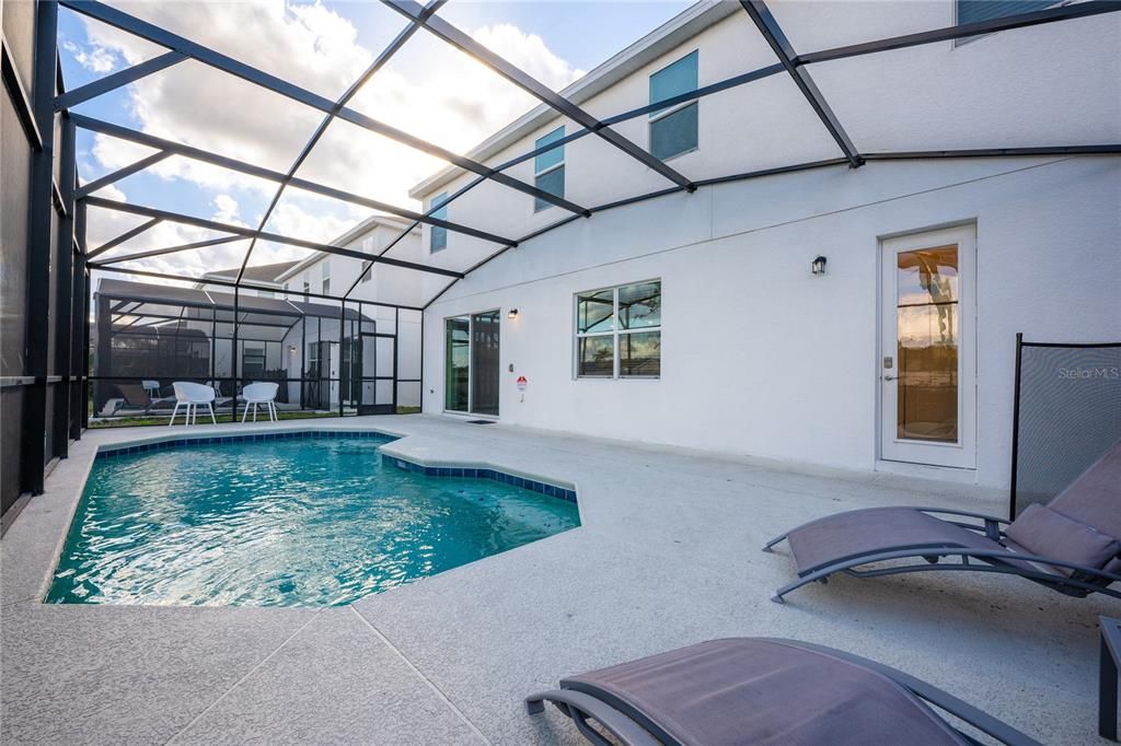 PRIVATE SCREENED POOL.