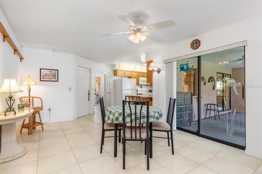 For Sale: $345,000 (4 beds, 2 baths, 1755 Square Feet)