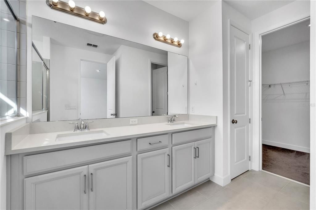 Active With Contract: $590,000 (4 beds, 3 baths, 2441 Square Feet)