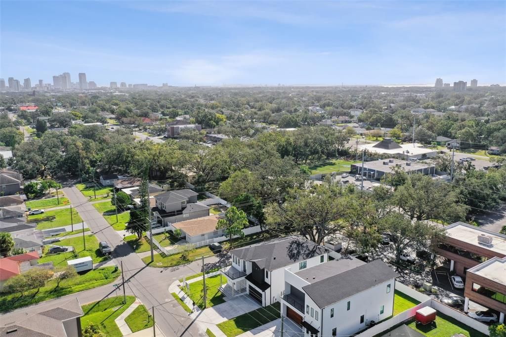 For Sale: $1,290,000 (4 beds, 3 baths, 3200 Square Feet)