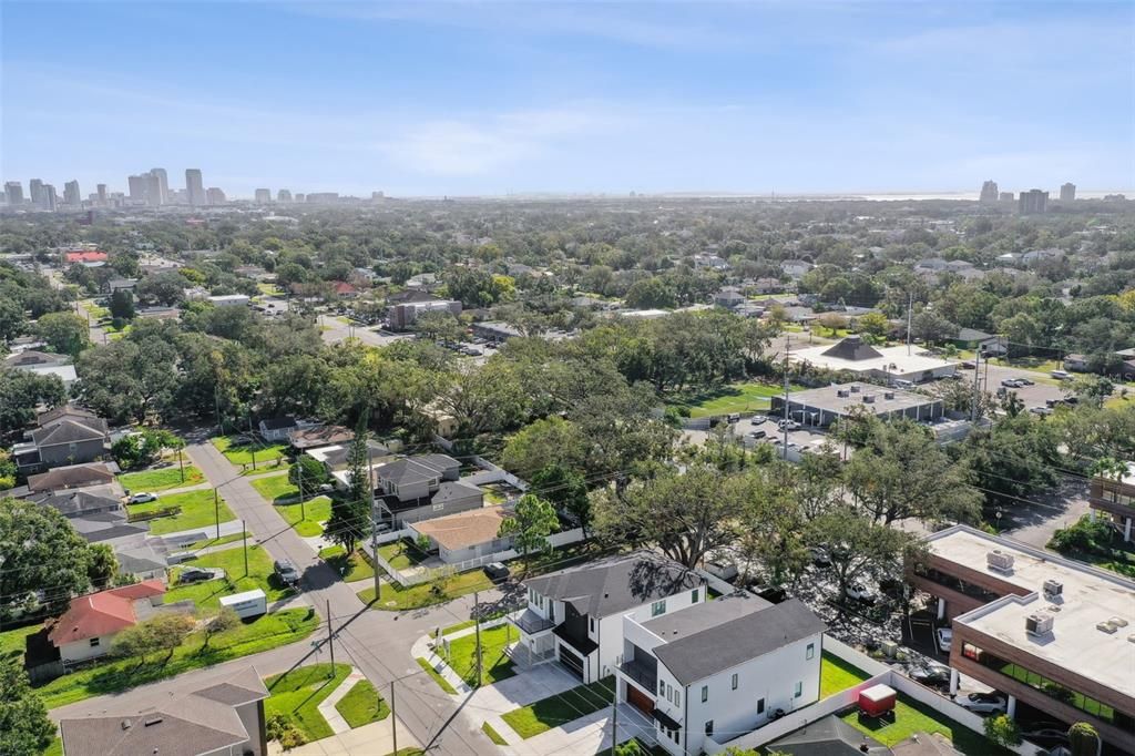 For Sale: $1,290,000 (4 beds, 3 baths, 3200 Square Feet)