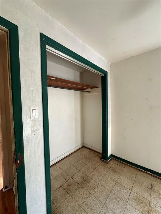 DOWNSTAIRS FRONT BEDROOM CLOSET