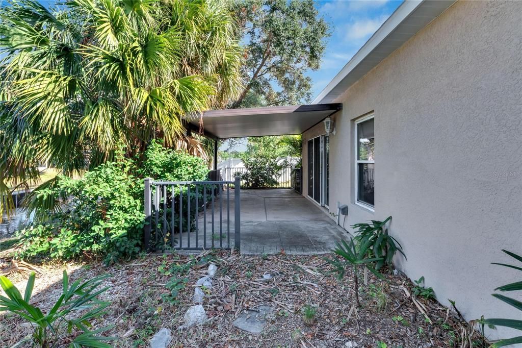 For Sale: $330,000 (4 beds, 2 baths, 1917 Square Feet)