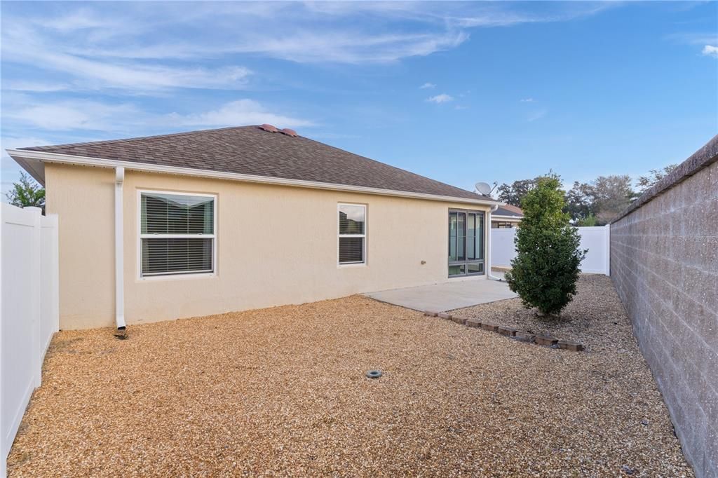 For Sale: $412,500 (3 beds, 2 baths, 1671 Square Feet)