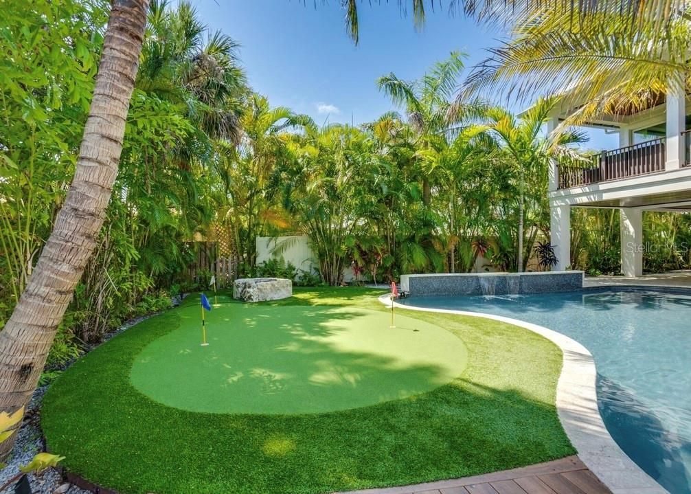 For Sale: $8,000,000 (9 beds, 8 baths, 3983 Square Feet)