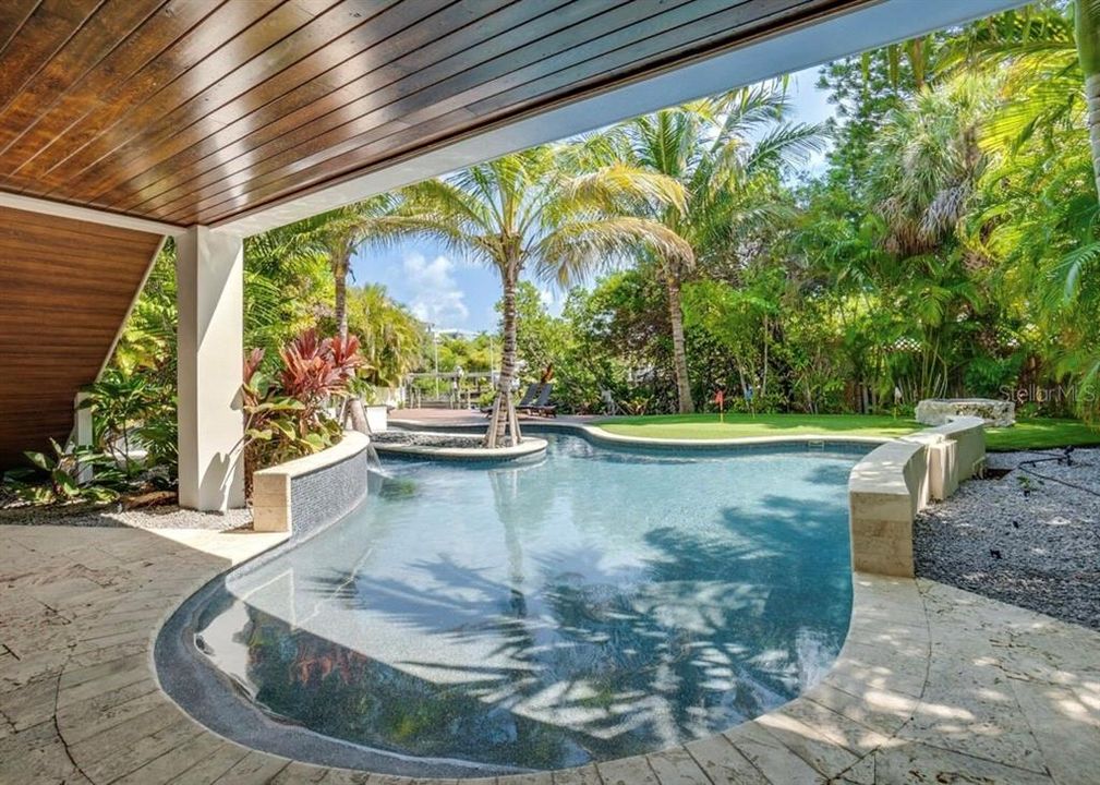 For Sale: $8,000,000 (9 beds, 8 baths, 3983 Square Feet)