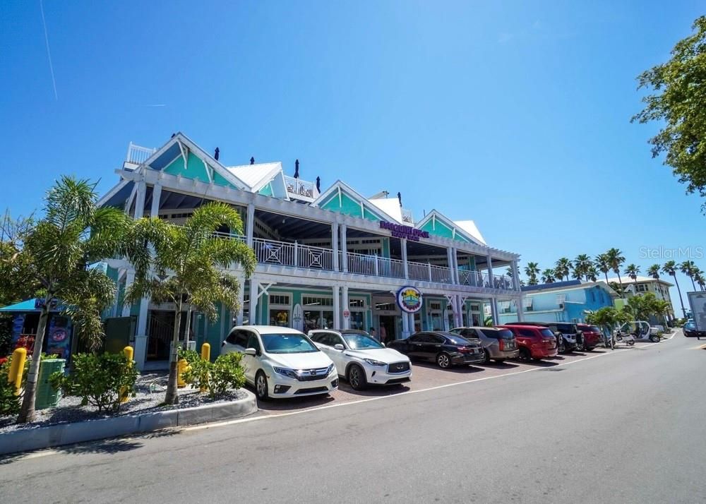 For Sale: $8,000,000 (9 beds, 8 baths, 3983 Square Feet)