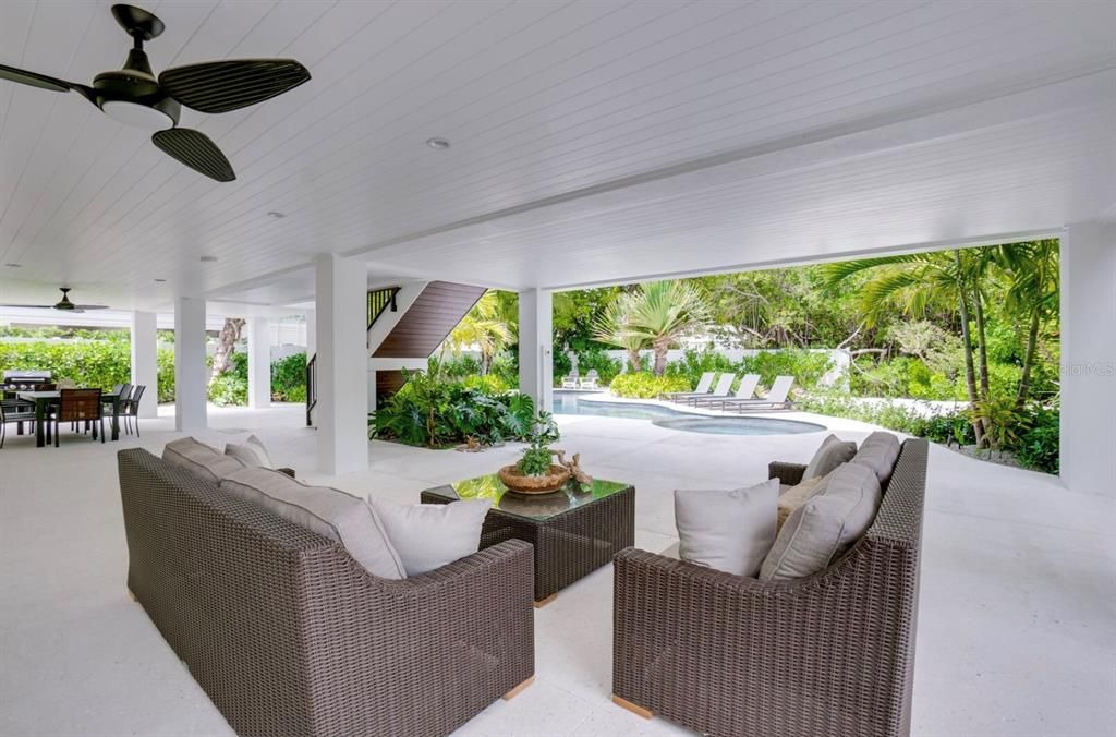 For Sale: $8,000,000 (9 beds, 8 baths, 4244 Square Feet)