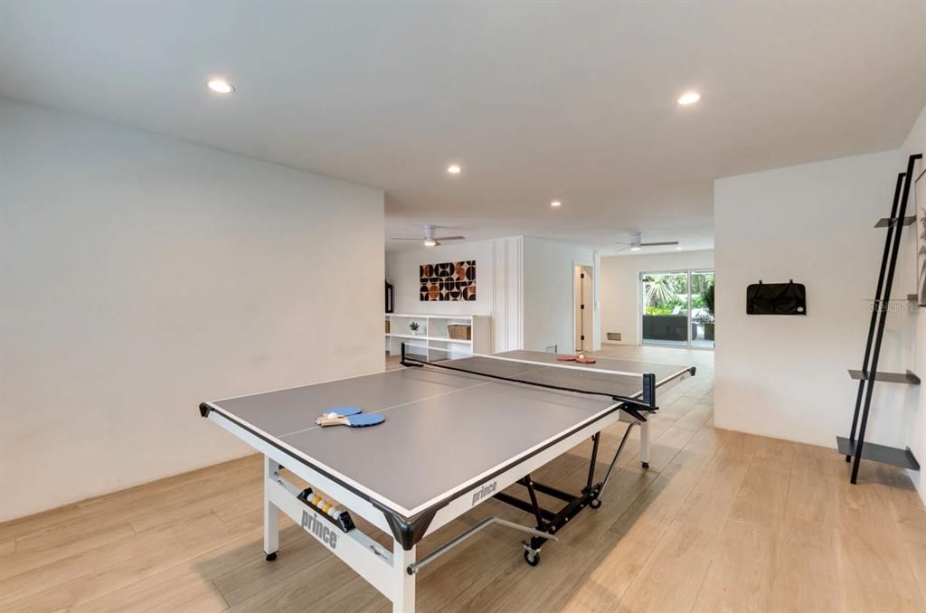 For Sale: $8,000,000 (9 beds, 8 baths, 4244 Square Feet)