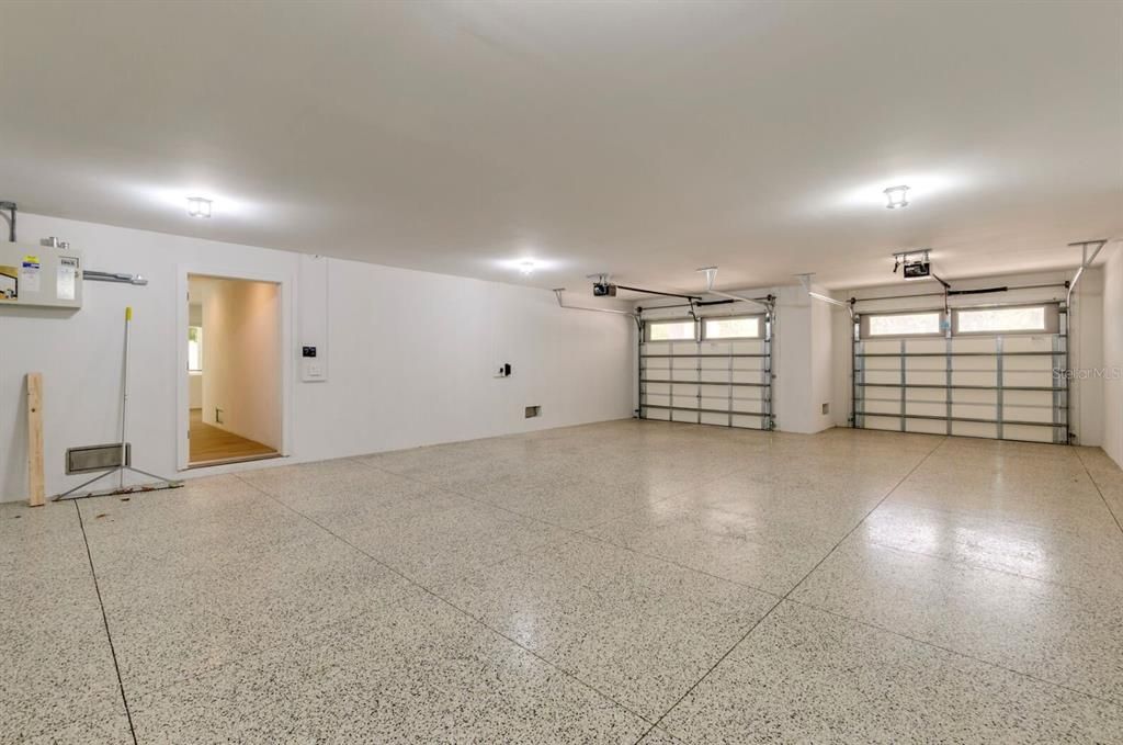 For Sale: $8,000,000 (9 beds, 8 baths, 4244 Square Feet)