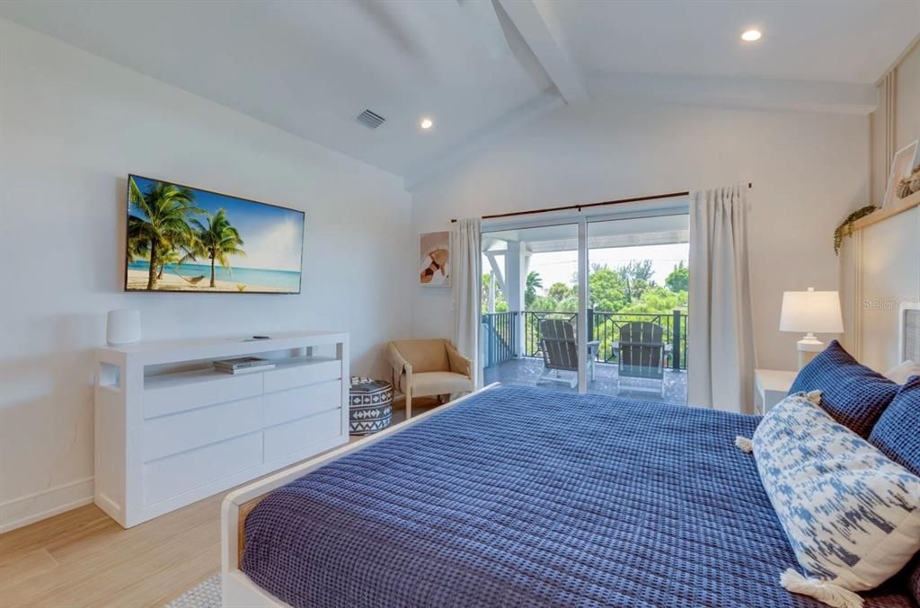 For Sale: $8,000,000 (9 beds, 8 baths, 4244 Square Feet)