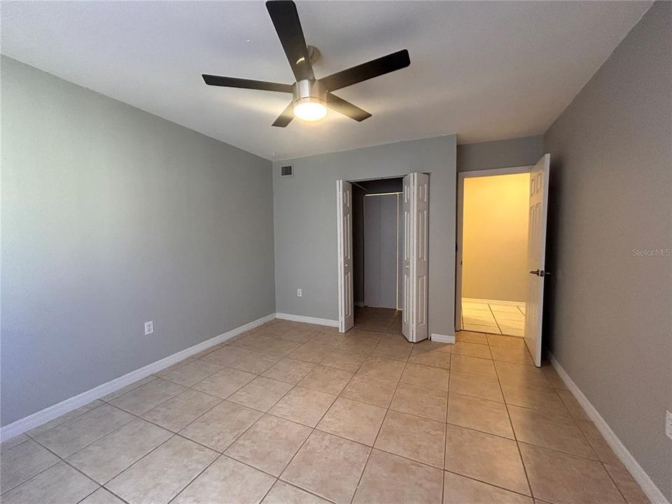 For Rent: $1,700 (3 beds, 2 baths, 1112 Square Feet)