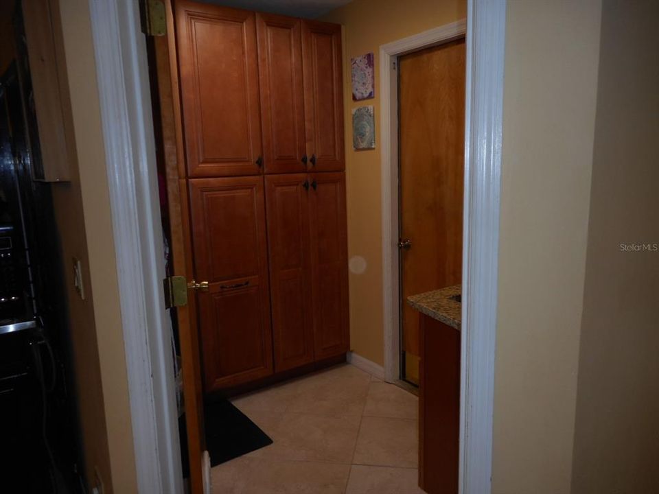 На продажу: $419,000 (3 спален, 2 ванн, 2460 Квадратных фут)