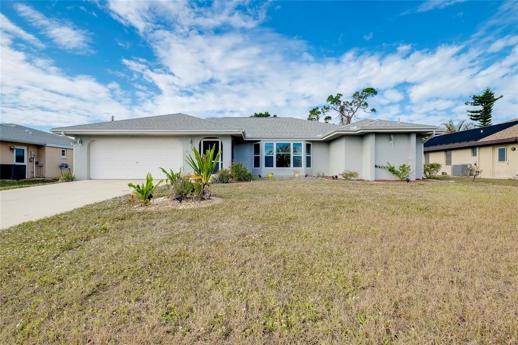 For Sale: $385,000 (3 beds, 2 baths, 2050 Square Feet)