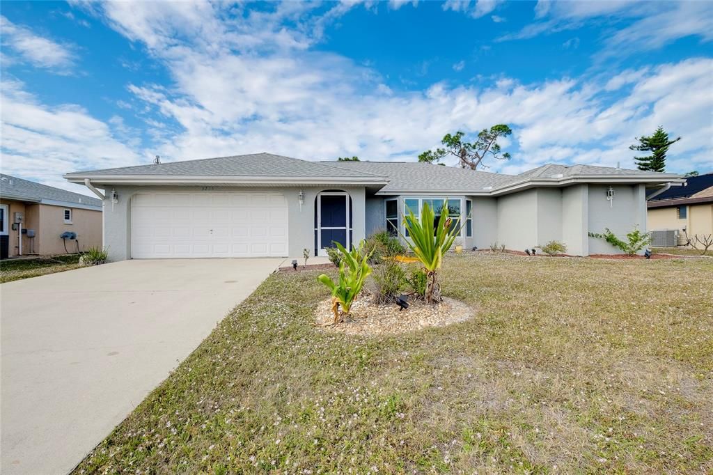 For Sale: $385,000 (3 beds, 2 baths, 2050 Square Feet)