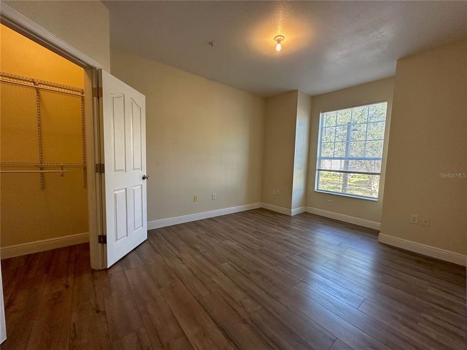 For Rent: $1,700 (2 beds, 2 baths, 1031 Square Feet)