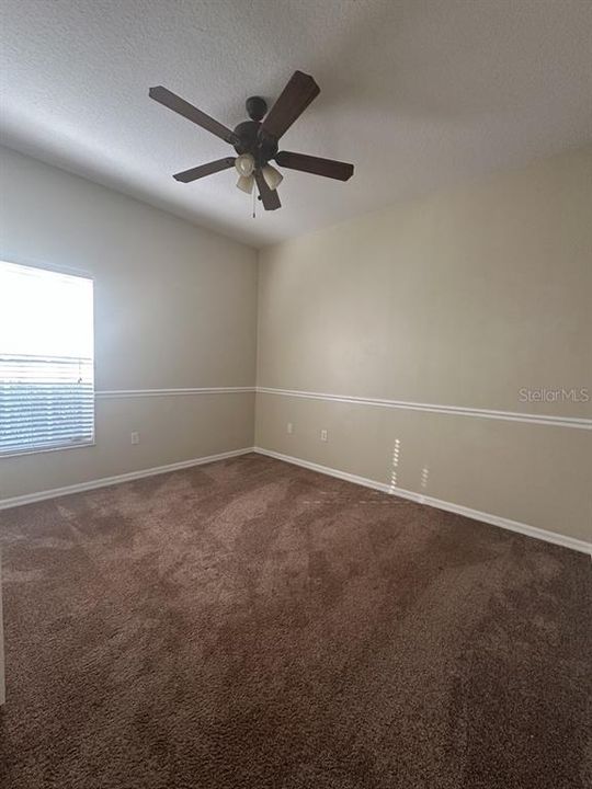 For Rent: $2,200 (3 beds, 2 baths, 1717 Square Feet)