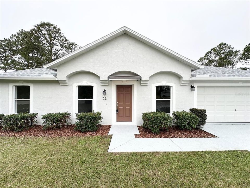 For Sale: $334,900 (4 beds, 2 baths, 1809 Square Feet)