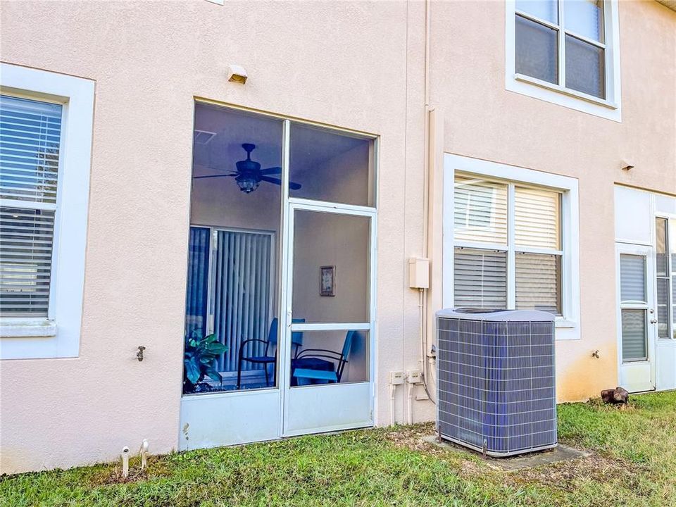 For Sale: $294,500 (2 beds, 2 baths, 1660 Square Feet)