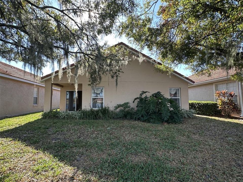 For Sale: $475,000 (3 beds, 2 baths, 1784 Square Feet)