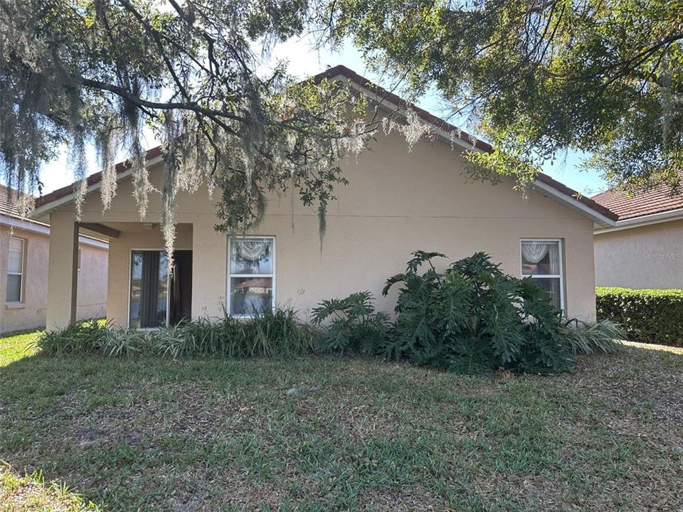 For Sale: $475,000 (3 beds, 2 baths, 1784 Square Feet)