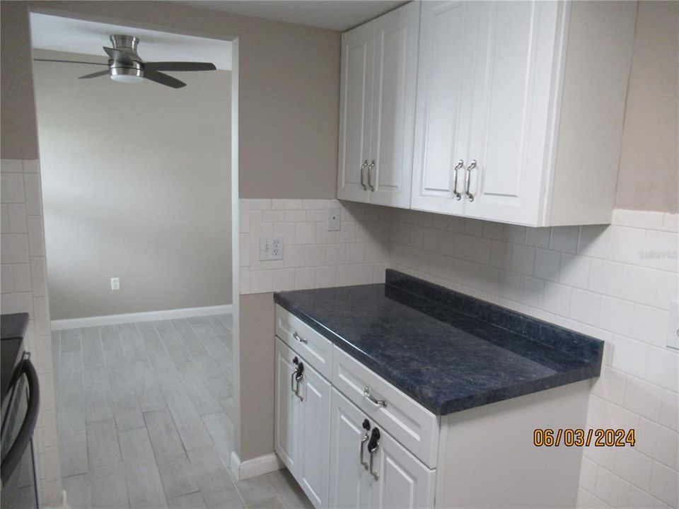 For Sale: $145,000 (2 beds, 2 baths, 862 Square Feet)