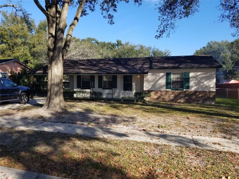 Recently Rented: $1,995 (3 beds, 2 baths, 1041 Square Feet)