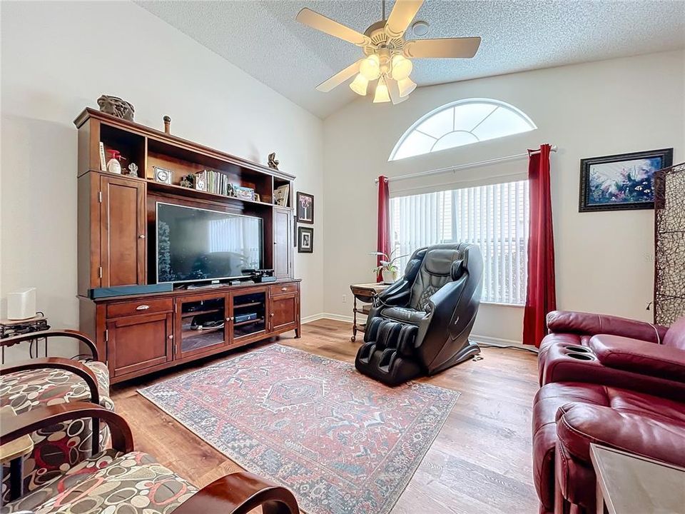 For Sale: $349,000 (3 beds, 2 baths, 2030 Square Feet)