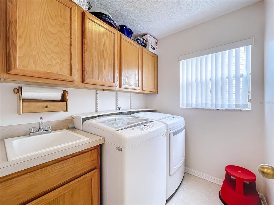 For Sale: $349,000 (3 beds, 2 baths, 2030 Square Feet)