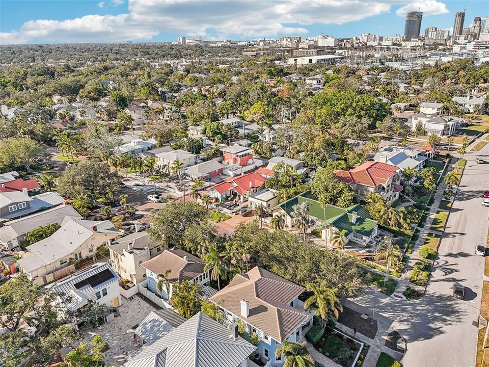 For Sale: $2,875,000 (4 beds, 3 baths, 3219 Square Feet)