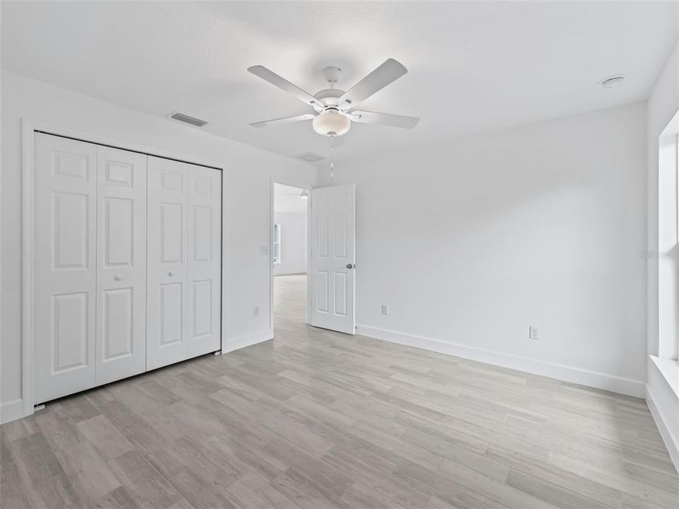 For Sale: $328,000 (3 beds, 2 baths, 1534 Square Feet)